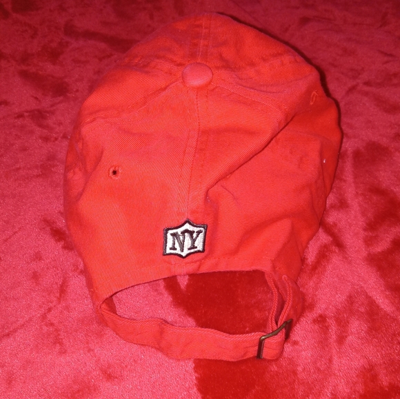 Reign Hat Collection - Picture 3 of 9